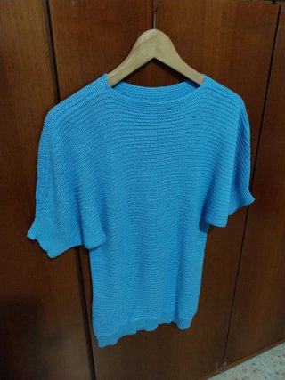 Maglia in filo turchese