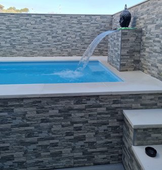 Tu casa tiene un rincón . Solo falta la Piscina