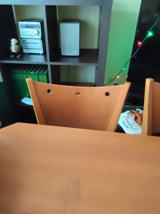 Conjunto Mesa Extensible y 4 Sillas de Madera