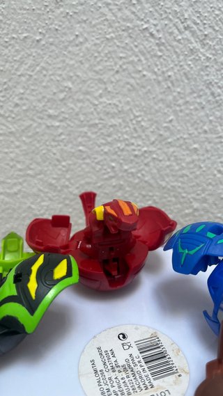 Set de 4 Figuras Bakugan McDonald's