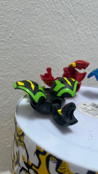 Set de 4 Figuras Bakugan McDonald's