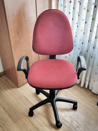 Silla de Oficina Roja
