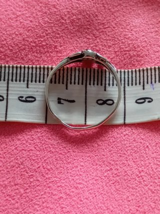 Anillo y pendientes