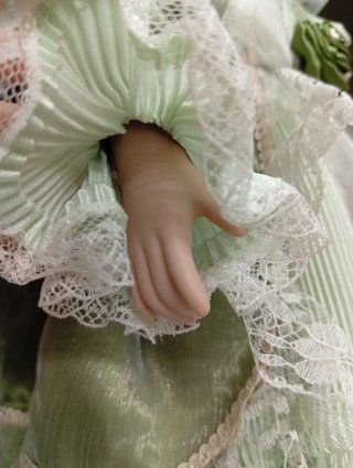 Muñeca de Porcelana Antigua