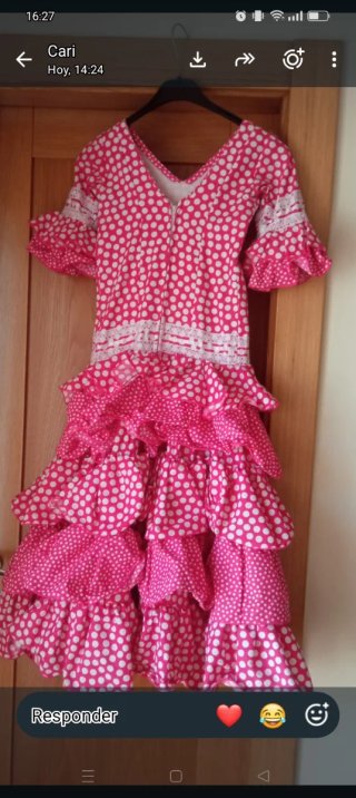 Vestido de flamenca rosa con lunares