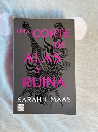 Lote de libros Una corte de rosas y espinas