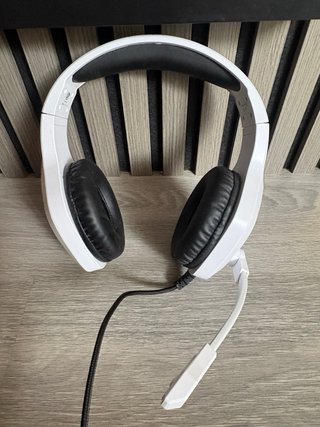 PS5 Digital + Fortnite + Accesorios