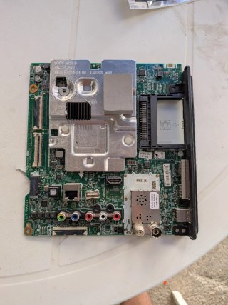 Placa Principal LG LJ7 CHASSIS(precio negociable)