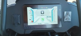 QJMotor SRT700 Adventure 2023 Negra/Roja