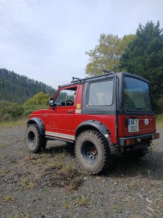 Suzuki Samurai 1990