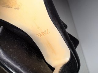 Botines Zara Tacón Aguja Negro