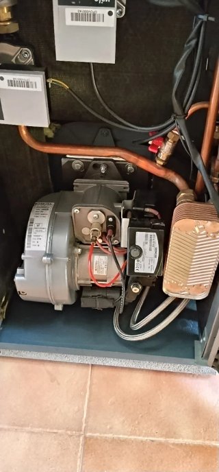 Caldaia a gasolio Domusa