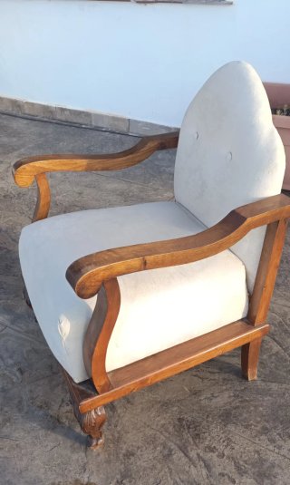 Butaca Clásica de Madera y Tela