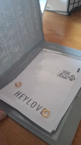 Piercing Heylove Dorados con Brillantes