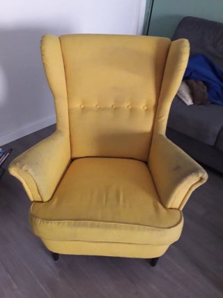 Sillón Orejero IKEA STRANDMON Amarillo
