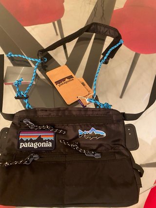 Borsa a tracolla Patagonia nera