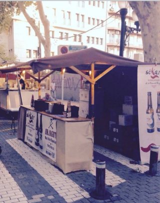 Caseta Medieval con Barra