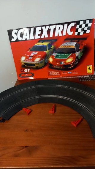 Scalextric: 6 curvas Super Racing + 6 soportes