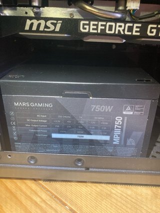 Ordenador de sobremesa MSI Negro