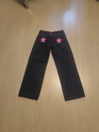 Pantalón Negro con Tachuelas Bershka
