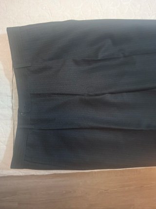 Traje de Chaqueta Gris Oscuro Rayas Diplomática