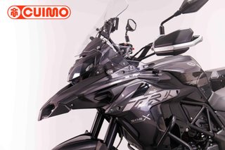 BENELLI TRK 502 X