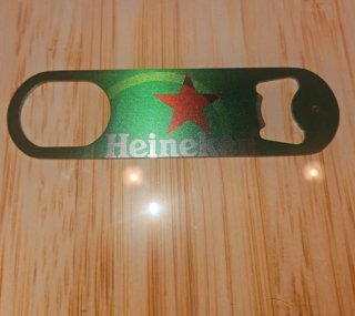 Apribottiglie Heineken metallo verde