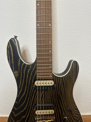 Guitarra Eléctrica Cort y Amplificador Park