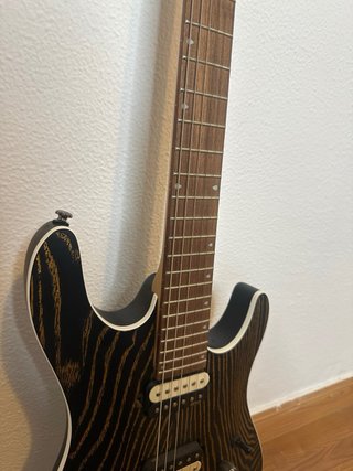 Guitarra Eléctrica Cort y Amplificador Park