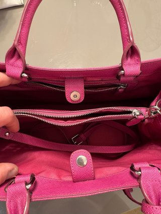 Bolso de Piel Fucsia Pedro del Hierro