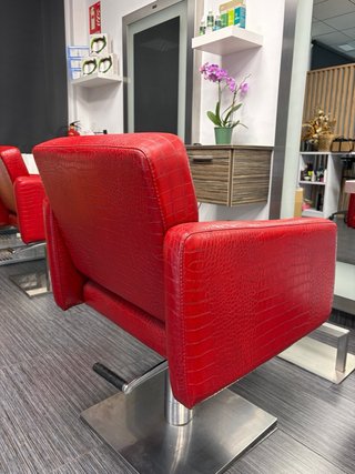 Sillón de peluquería/barbería rojo