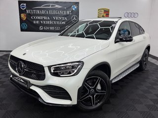 Mercedes-Benz GLC Coupé 2023 300de 306cv AMG LINE
