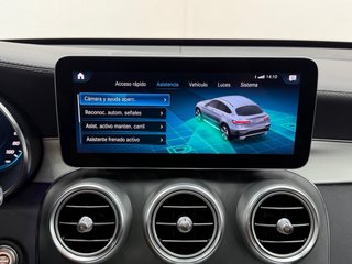Mercedes-Benz GLC Coupé 2023 300de 306cv AMG LINE