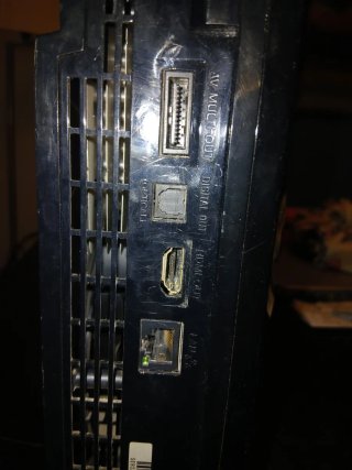 PS3 + muuuuchos juegos + 3 mandos