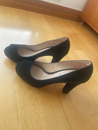 Zapatos de tacón negros talla 37
