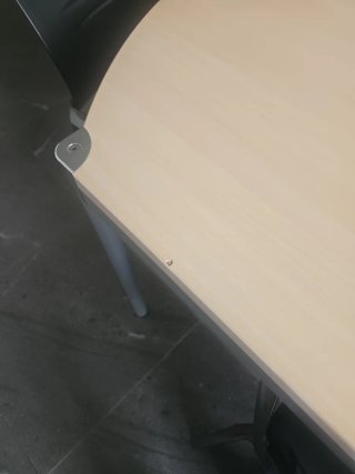 Mesa de Reuniones y 6 Sillas Dynamobel