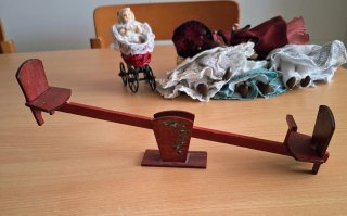 Familia de 5 Muñecas de Porcelana
