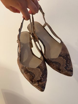 Zapatos talón efecto serpiente