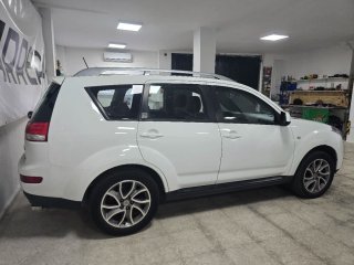 Citroen C-Crosser 2012