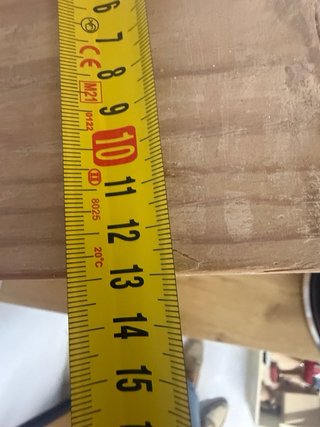 Vitrina de madera antigua