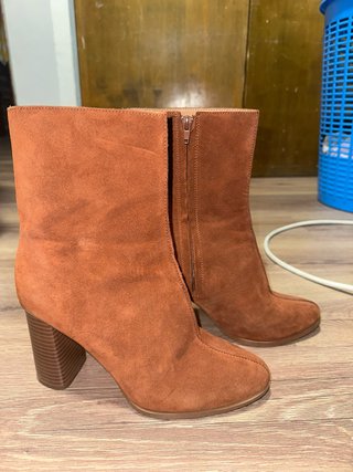 Botines de tacón