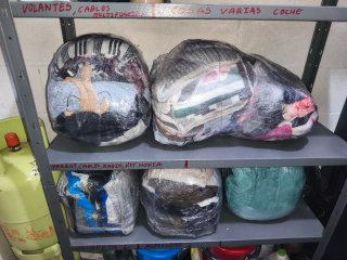 Lotes de ropa variada mujer y hombre