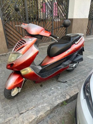 Moto Kymco Bet&Win 125 (2007)