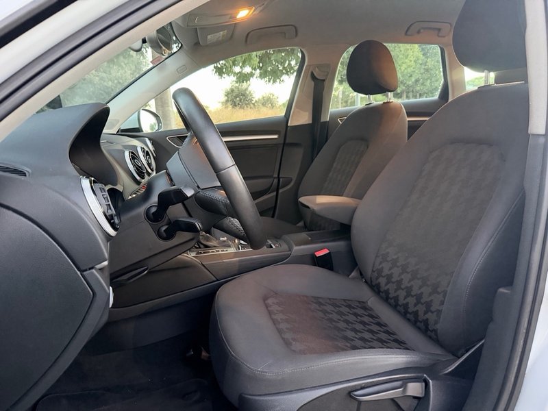 Audi A3 Sportback 1.6 TDI Ambition / Ambiente 2014, foto 10