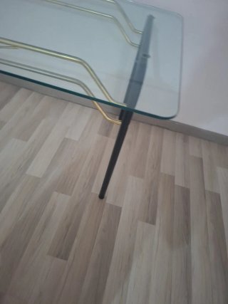 Mesa de salón cristal y metal