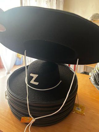 Lote 14 Sombreros Disfraz del Zorro. NUEVOS !