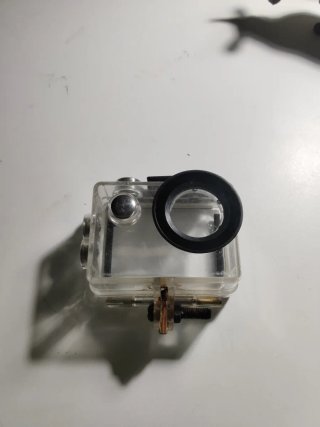 Cámara Sumergible con carcasa, micro SD y cargador