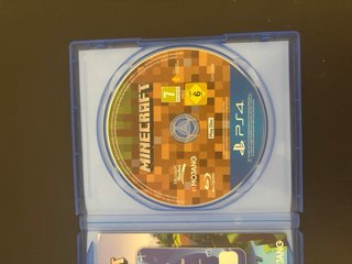 Giochi PS4: FIFA 22, NBA 2K20, Minecraft