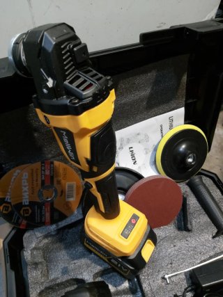 Herramienta 2 en 1 Radial y Lijadora