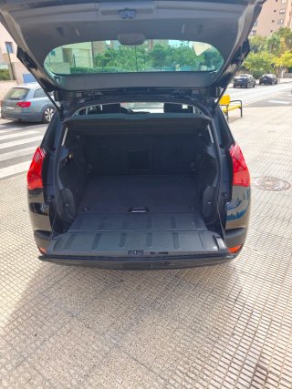 Peugeot 3008 2012